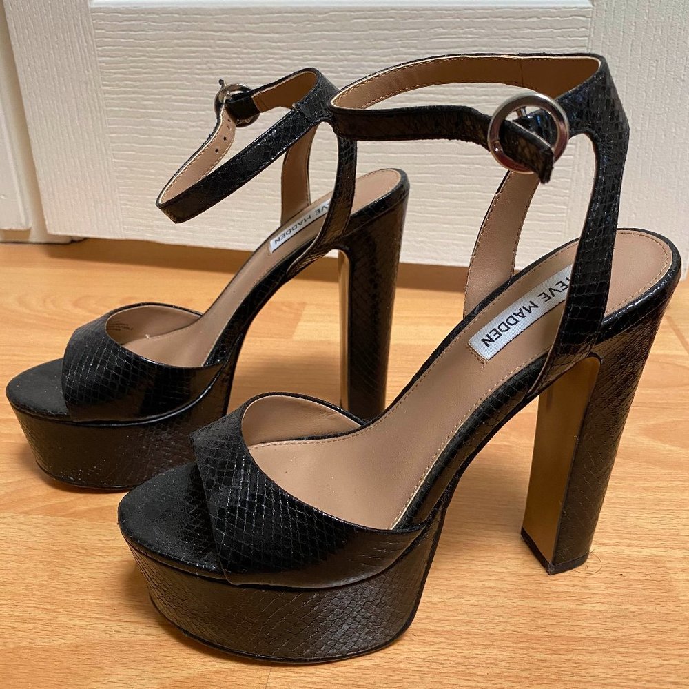 Steve Madden Platform Sandals
